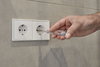 Wiha Spannungsprüfer SoftFinish® einpolig, 110 - 250 Volt Schlitz transparent, mit Ansteckclip auf SB-Karte 3,0 mm (35378)