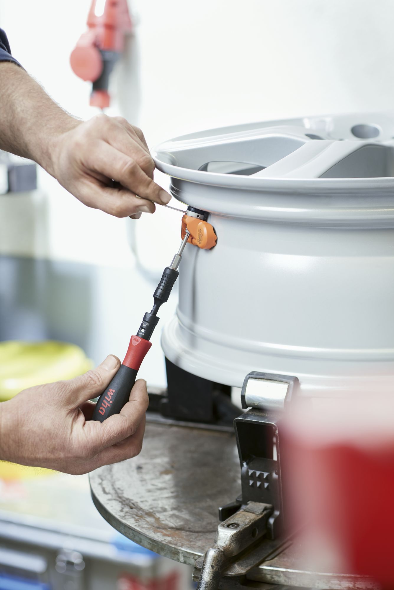 Wiha Torque screwdriver TorqueVario®-S variably adjustable torque limit 0.1 - 0.6 (36850) – Image 15 of 22