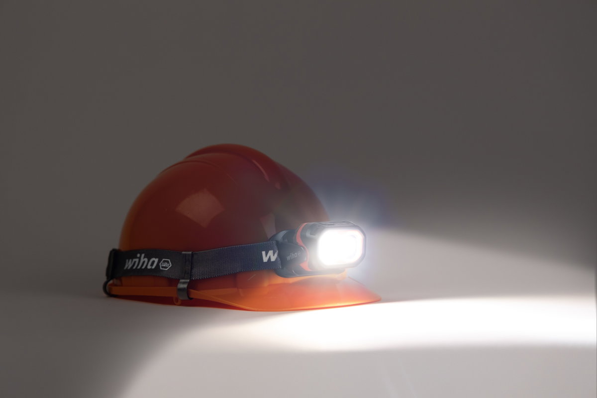 Wiha Headlamp 500 lm with motion sensor (45700) – Image 11 of 28