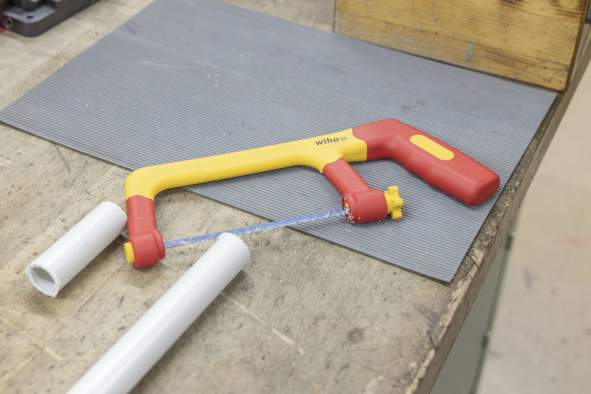 Wiha Hacksaw electric insulated with three saw blades 150 mm 280 mm (43125) – Image 3 of 9