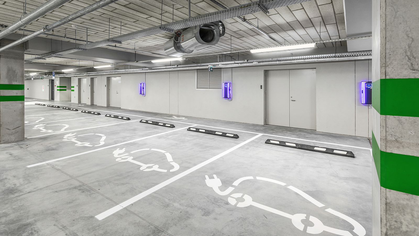 CoreLine FastSet, LED-Anbauleuchte, All-in, 43 W, 36 W, 30 W, 25 W, L1440 mm, 3700 lm, 4250 lm, 5100 lm, 6000 lm, 3000 K, 4000 K – Bild 16 von 19