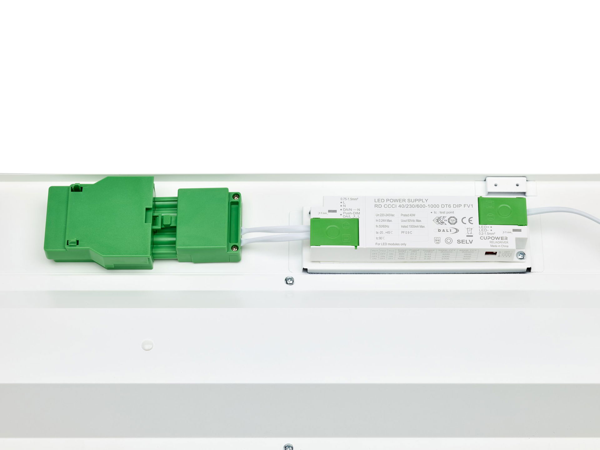 CoreLine Anbauleuchten, All-in, 43.5 W, 22.5 W, 200x1570 mm, 3600 lm, 4500 lm, 6800 lm, 4000 K, DALI-regelbar, UGR19 – Bild 7 von 8