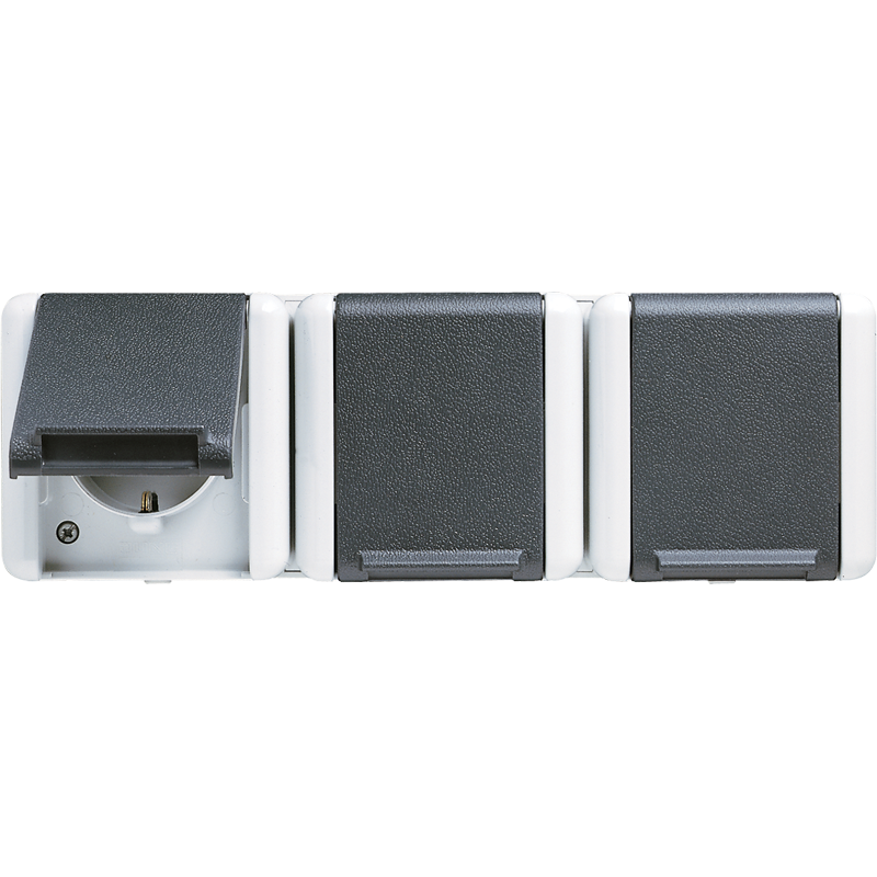SCHUKO®-Dreifach-Steckdose, verdrahtet, 16 A 250 V ~, waagerecht, IP 44, WG 800
