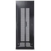 NetShelter SX Netzwerkgehäuse mit schwarzen Seitenteilen, 42 HE, 750 mm breit x 1070 mm tief