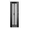 NetShelter SX Netzwerkgehäuse mit schwarzen Seitenteilen, 48 HE, 750 mm breit x 1200 mm tief