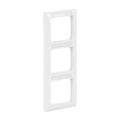 Abdeckrahmen mit Sichtfenster, senkrecht mit Beschriftungsfeld 3-fach alpinweiß
