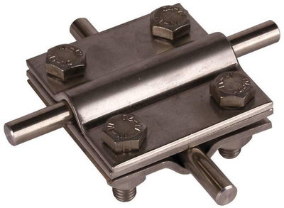 Kreuzstueck NIRO (V4A) f. Rd 8-10/8-10mm Rd 8-10/Fl 30mm-Fl 30/30mm m. Zwischenpl