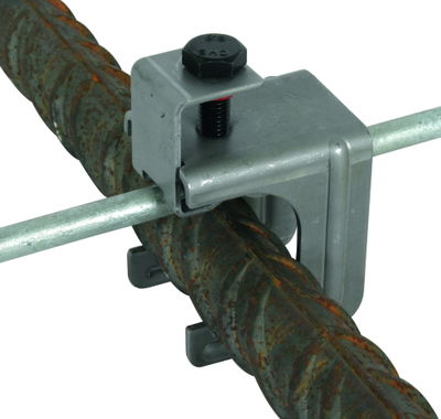 Druckbügelklemme MAXI St/blank für D 20-32mm oder Fl 40x4-5mm