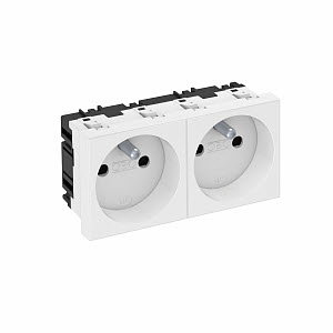 Steckdose 0°, 2-fach mit Erdungsstift 250V, 10/16A, PC, reinweiß, RAL 9010