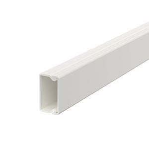 Wand- und Deckenkanal mit Bodenlochung 15x30x2000, PVC, reinweiß, RAL 9010