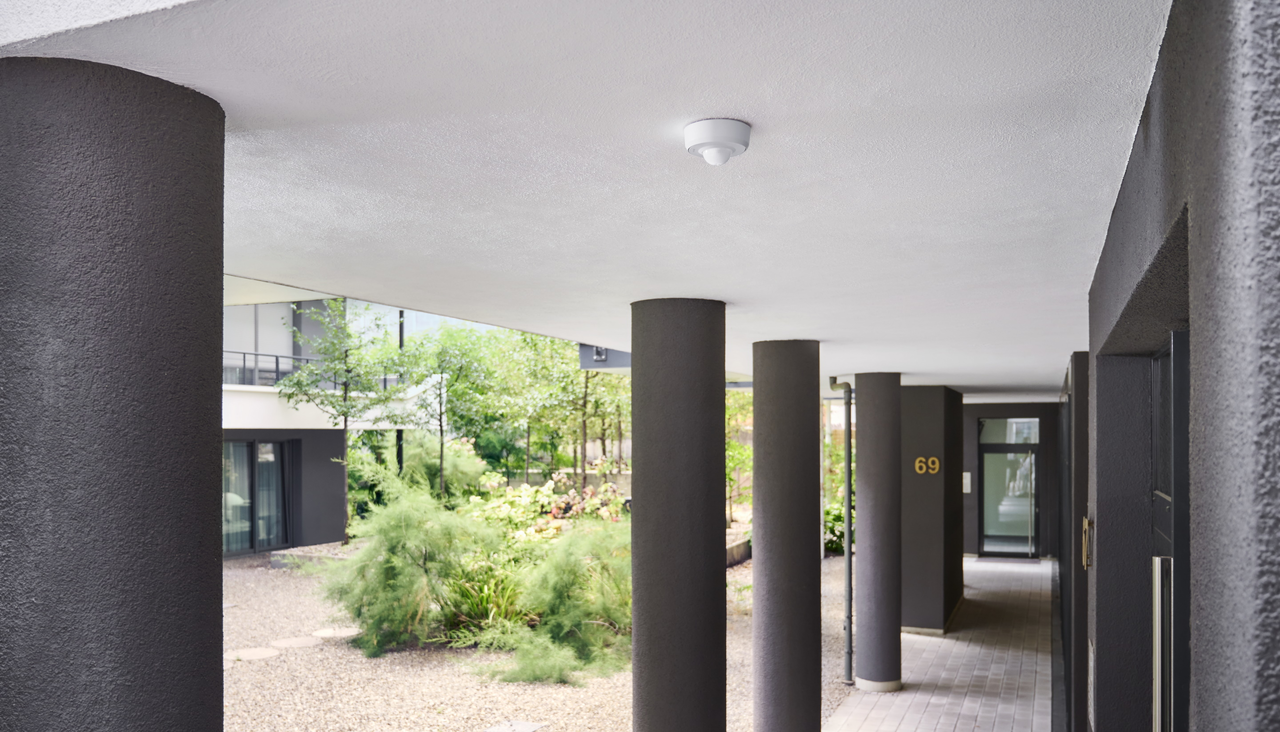 Bewegungs- und Präsenzmelder PD IR 4360-24 COM1 Passiv Infrarot, Aufputz, IP54, weiß, 360° Reichweite max: Ø 24 m (452 m²) – Bild 2 von 5