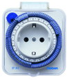 Zeitprogrammstecker mit Spritzwasserschutz, 24 Std., weiß