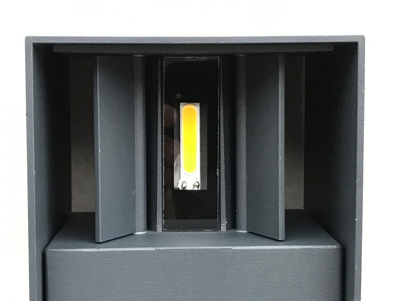 Wandleuchte Würfel LED 10W alu grau IP65 – Bild 2 von 7