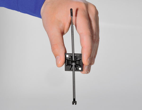Bases de Fijación para Bridas por Tornillo ó Adhesivas 30 x 30 natural – Imagen 6 de 12