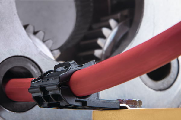 Herramienta profesional pneumática para bridas de ancho de hasta 4,8mm – Imagen 5 de 15