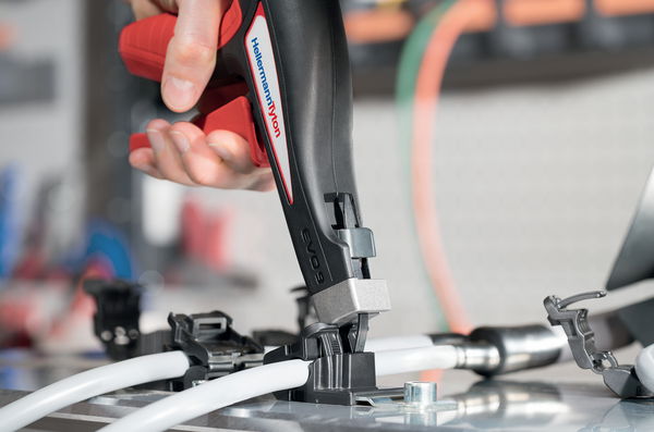 Herramienta profesional pneumática para bridas de ancho de hasta 4,8mm – Imagen 3 de 15