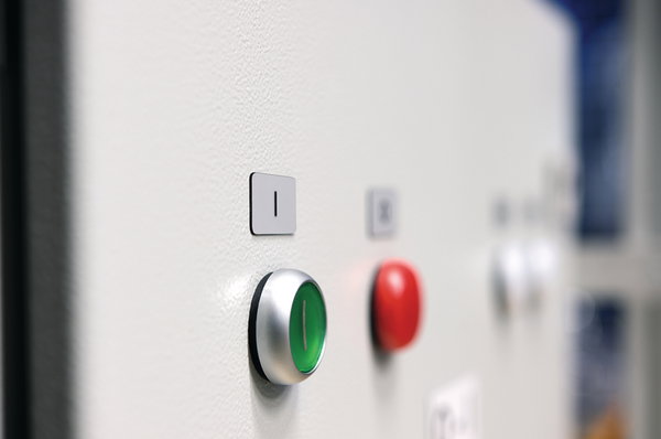 Panel de Control Marcado para Transferencia Térmica impresión plata 45x25mm rollo = 1000 pzs – Imagen 5 de 6