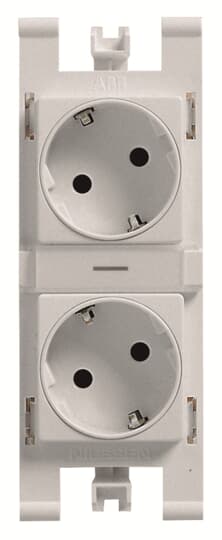 B. enchufe schuko doble PL