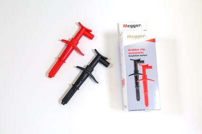 2 PIECE GRABBER SET RD/BK (BOXED)