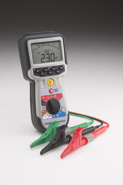 MIT485/2 INSULATION TESTER