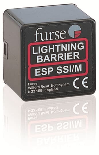 Protector base unit for SSI data links