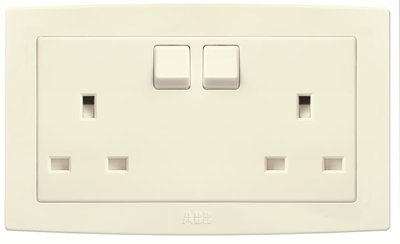 2 gang BS dble pole SW socket neon 13a