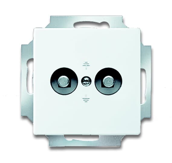 2095 UC-84 Equipotential Socket Outl