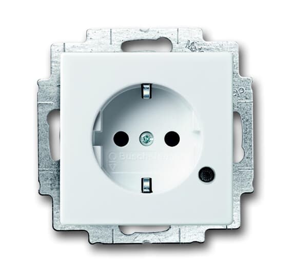 20 EUCBL-84 Socket Outlet