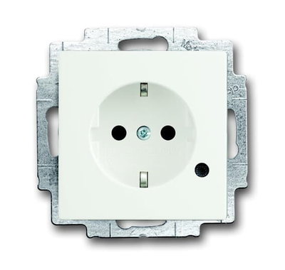 20 EUCBL-884 Socket Outlet