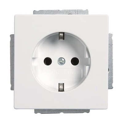 Socket outlet 2P+T 16A, UK standard Nero - Mylos