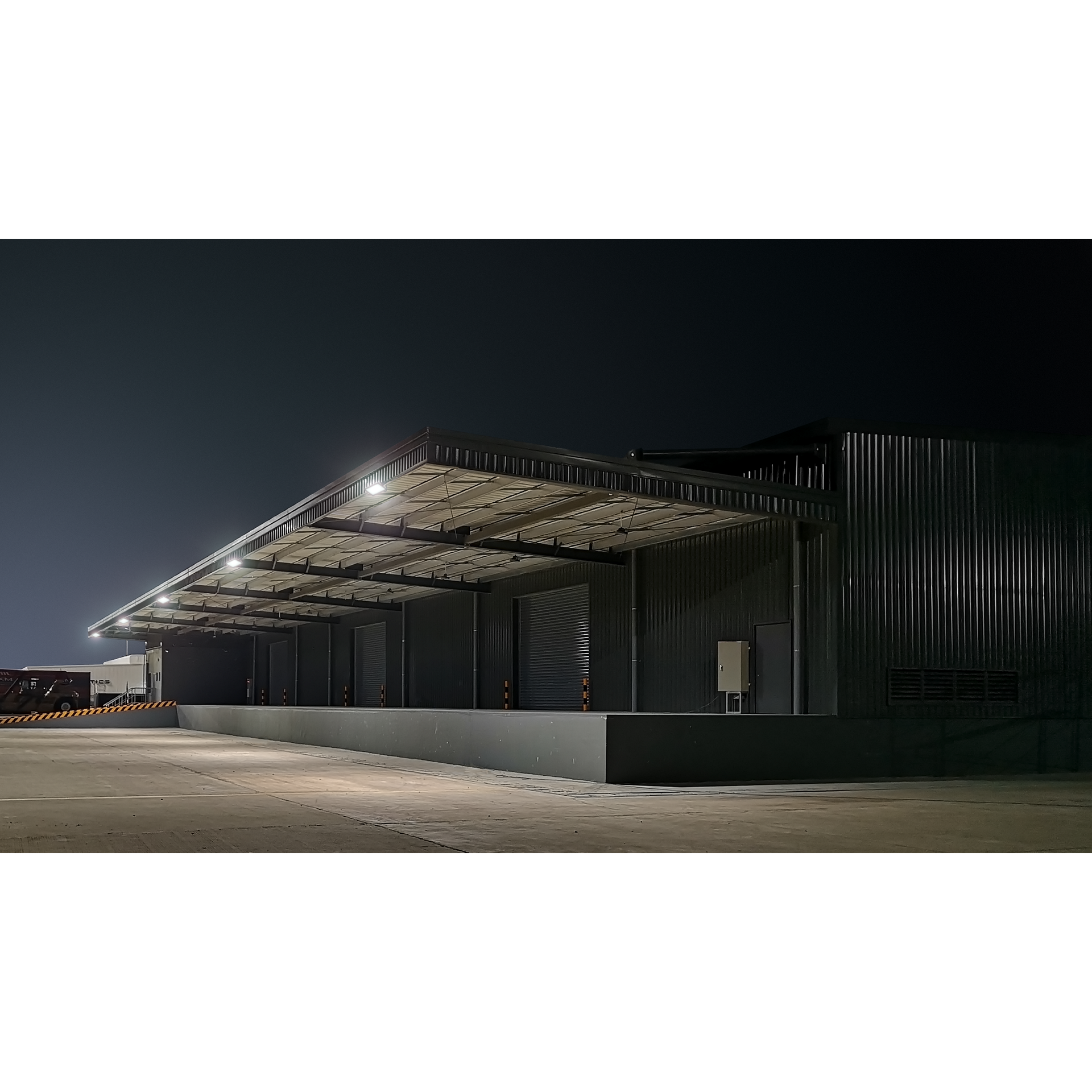 Proiettori Mazda gen2, 200 W, 19000 lm, 6500 K, CRI80, Simmetrica, IP65 – Immagine 10 di 11