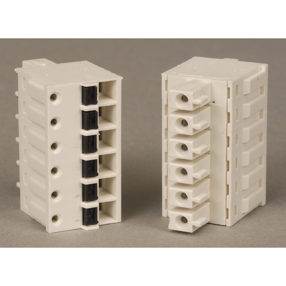 Modicon STB - Connettore a 6 contatti estraibili per modulo I/O digitale – Immagine 3 di 3