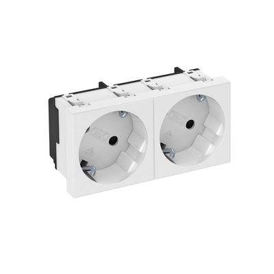 Tomada 33°, dupla Alvéolos protegidos 250V, 10/16A Policarbonato branco puro RAL 9010