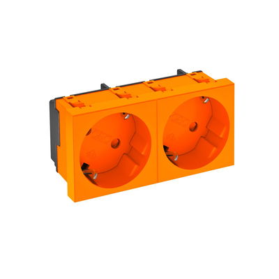 Tomada 33°, dupla Alvéolos protegidos 250V, 10/16A Policarbonato cor de laranja RAL 2004