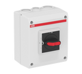 Plastkapslad säkerhetsbrytare 3-polig 7,5 kW/16A/400V med svart vred och ljusgrå kapsling 1 NO hjälpkontakt IP65