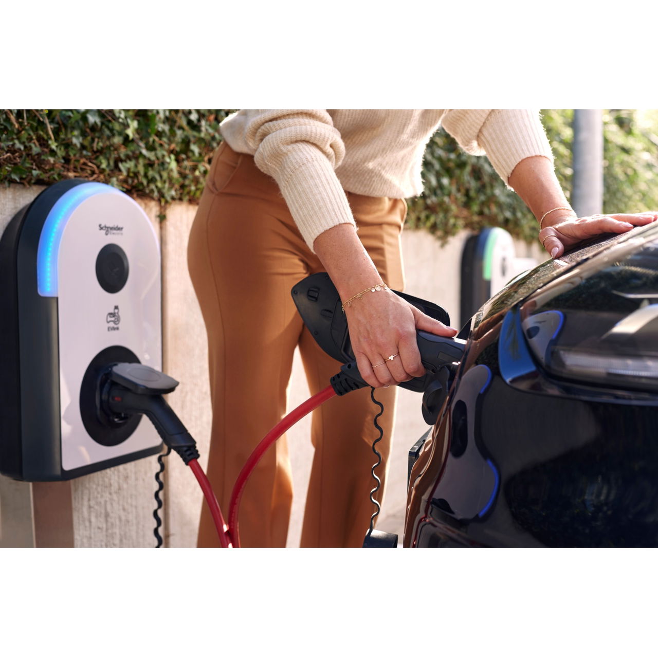 Laddbox Pro AC 22kW T2S JFB-A – Bild 2 av 4
