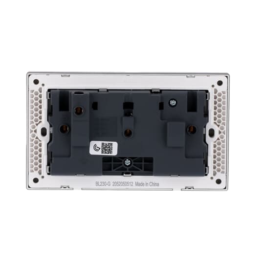 Socket outlets  - Inora – Image 2 of 3