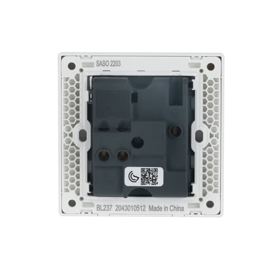 Socket outlets  - Inora – Image 2 of 2