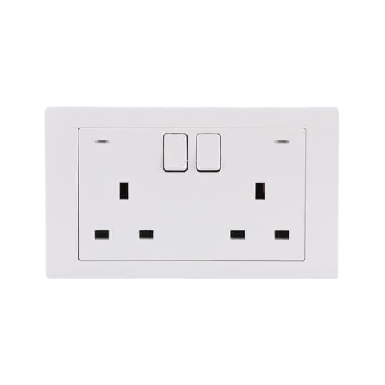 Socket outlets  - Inora – Image 3 of 3