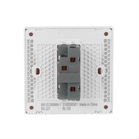 Switches  - Inora – Image 2 of 3