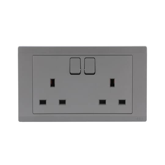 Socket outlets  - Inora – Image 2 of 2