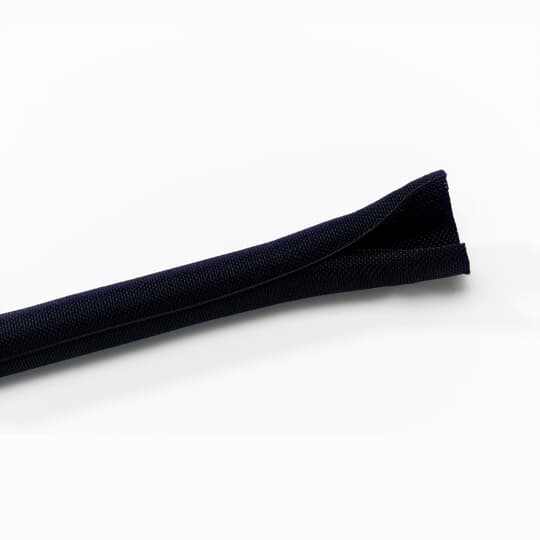 WOVEN SLEEVE BLK PLYE 25MM DIA 25M
