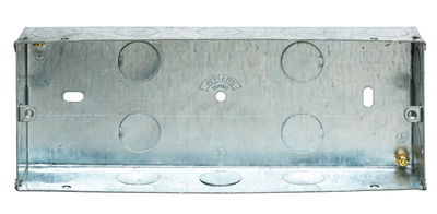 3 Gang Fixed Lug Flush Steel Installation Box 35mm Depth