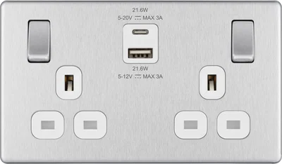 SCREWLESS FLATPLATE BRUSHED STEEL SINGLE SWITCHED 13A POWER SOCKET WITH USB CHARGING - 2X USB SOCKETS (2.1A)