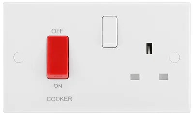 WHITE MOULDED SQUARE EDGE 45A COOKER CONTROL UNIT WITH SWITCHED 13A POWER SOCKET