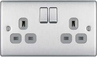 BR STEEL - 1 GANG 13A UNSWITCHED SOCKET - GREY