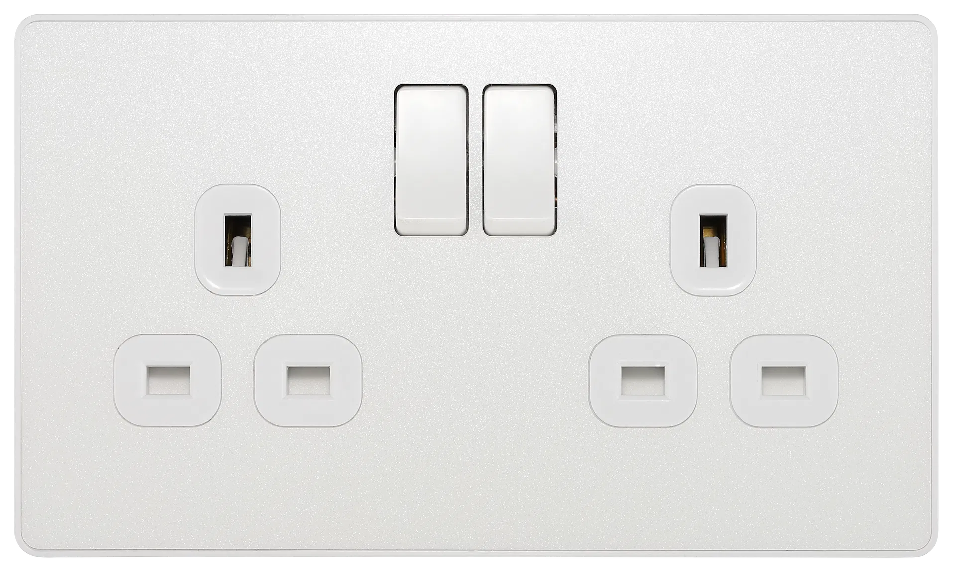 EVOLVE PEARLESCENT WHITE (WHITE) DOUBLE SWITCHED 13A POWER SOCKET + 2 X USB (3.1A)