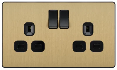 EVOLVE BRUSHED BRASS (BLACK) DOUBLE SWITCHED 13A POWER SOCKET + 2 X USB (3.1A)