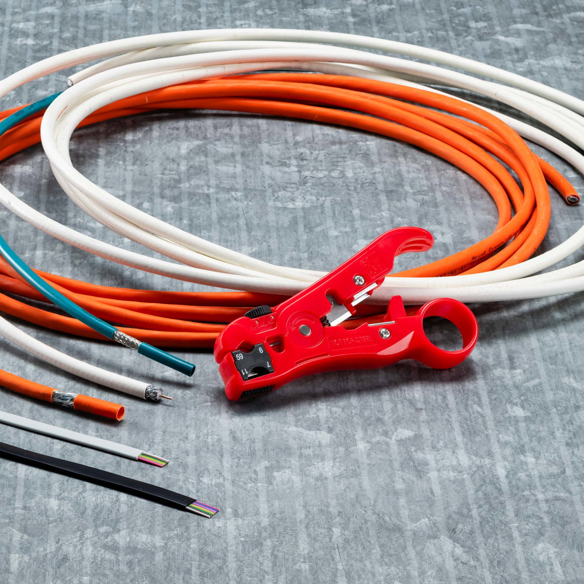 KNIPEX 16 60 06 SB Wire Stripping Tool for coax and data cable  125 mm – Image 5 of 7