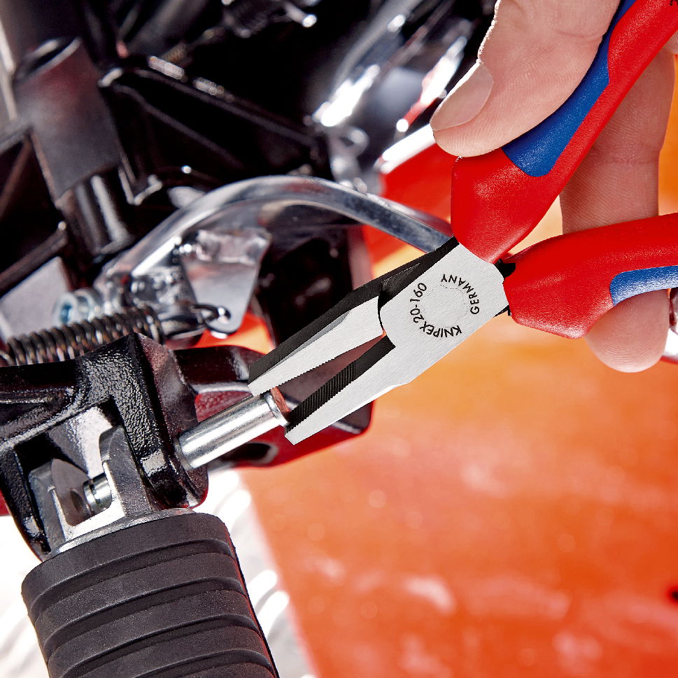 KNIPEX 20 01 140 Flat Nose Pliers with plastic coating black atramentized 140 mm – Image 3 of 4
